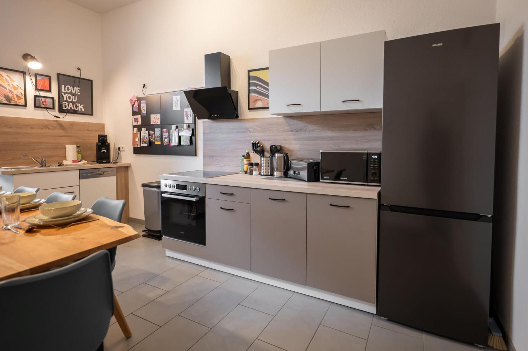 T21 - Direkt Im Zentrum Mit Parkplatz Apartment